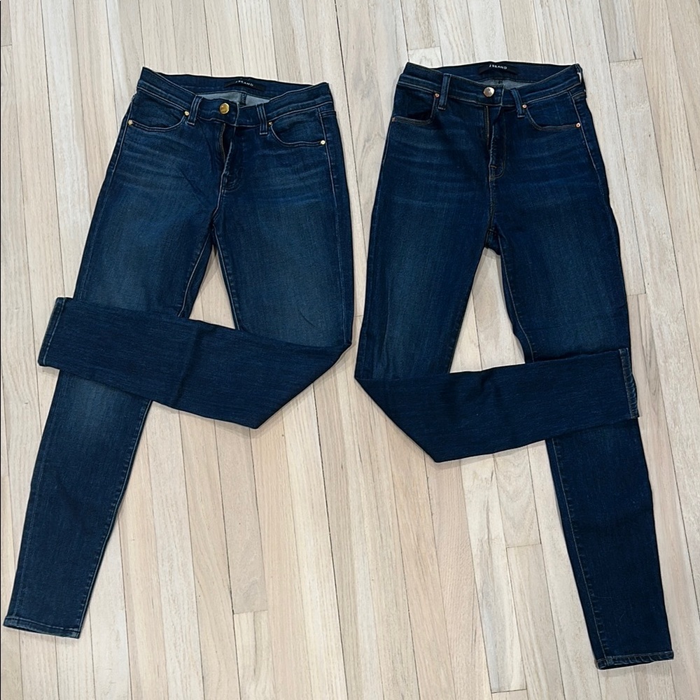 Women's Dark Blue Jeans